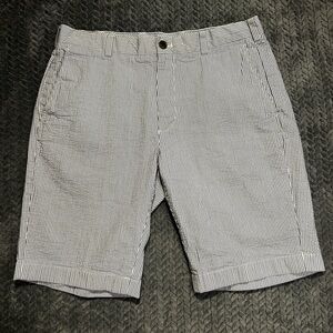 Brooks Brothers 346 Blue White Striped Seersucker‎ Chino Shorts Men’s Size 34